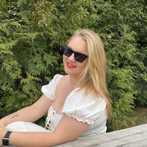 Meet your Posher, Jackie